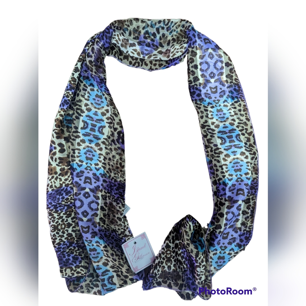 Scarf - Picture 2 of 2